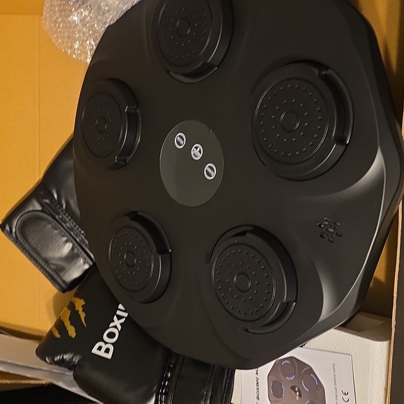 Music Boxing Machine - Black - Picture 5 of 7